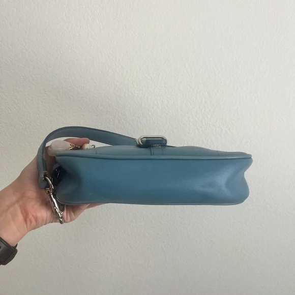 Rare Color Light Blue Coach Hamptons Shoulder Bag - Picture 7 of 8